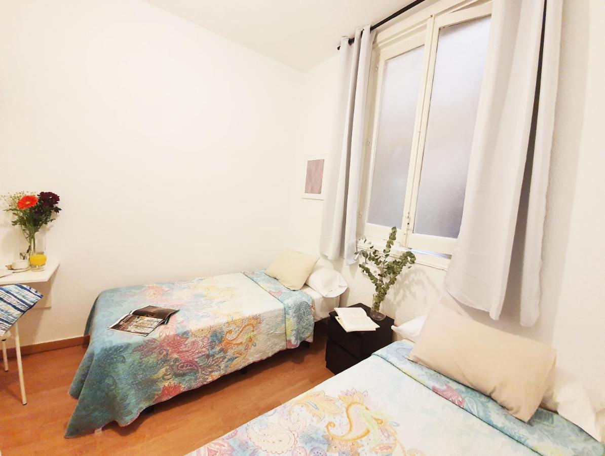 Hostal Alicante Madrid Exterior foto