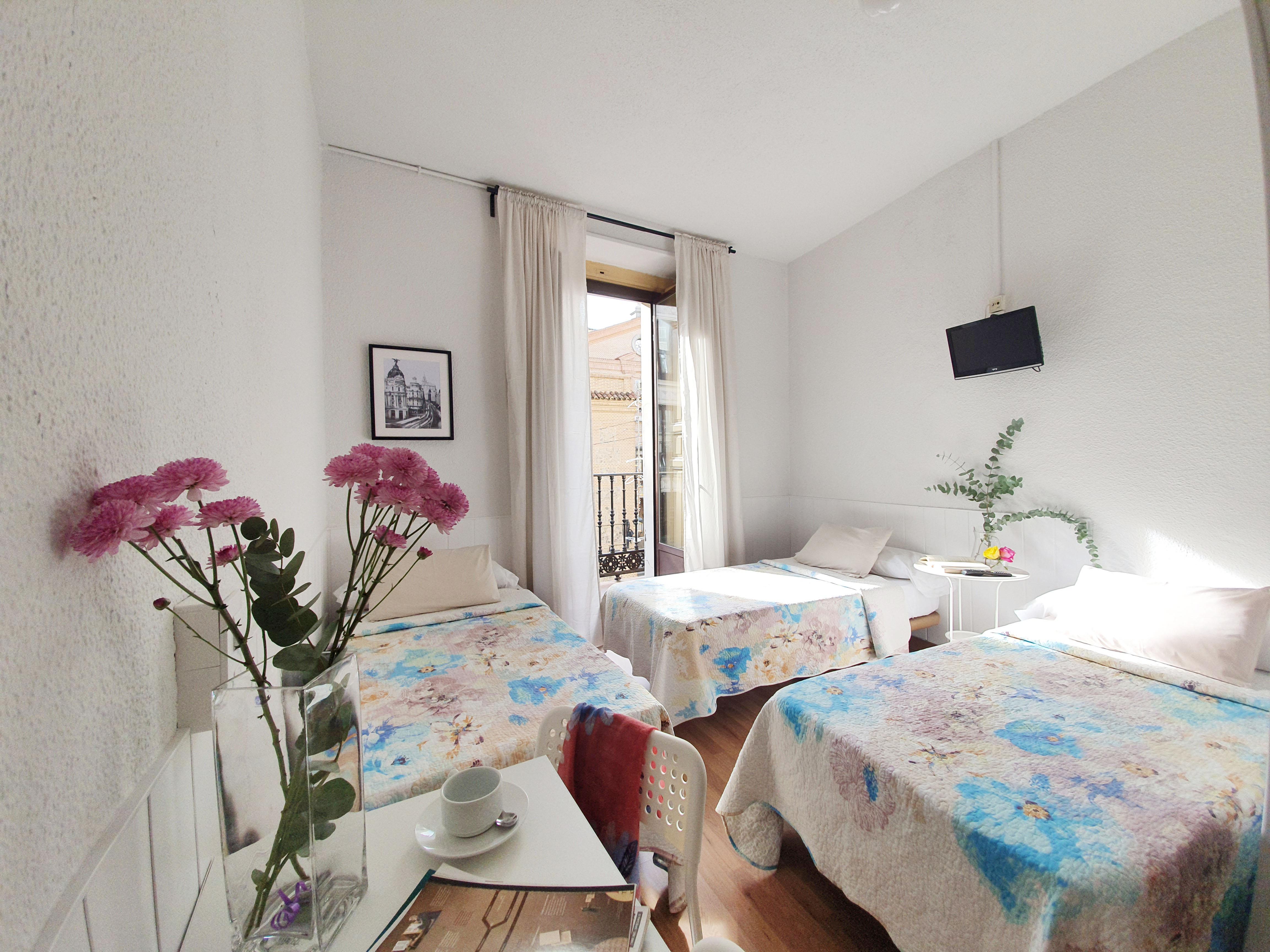 Hostal Alicante Madrid Exterior foto