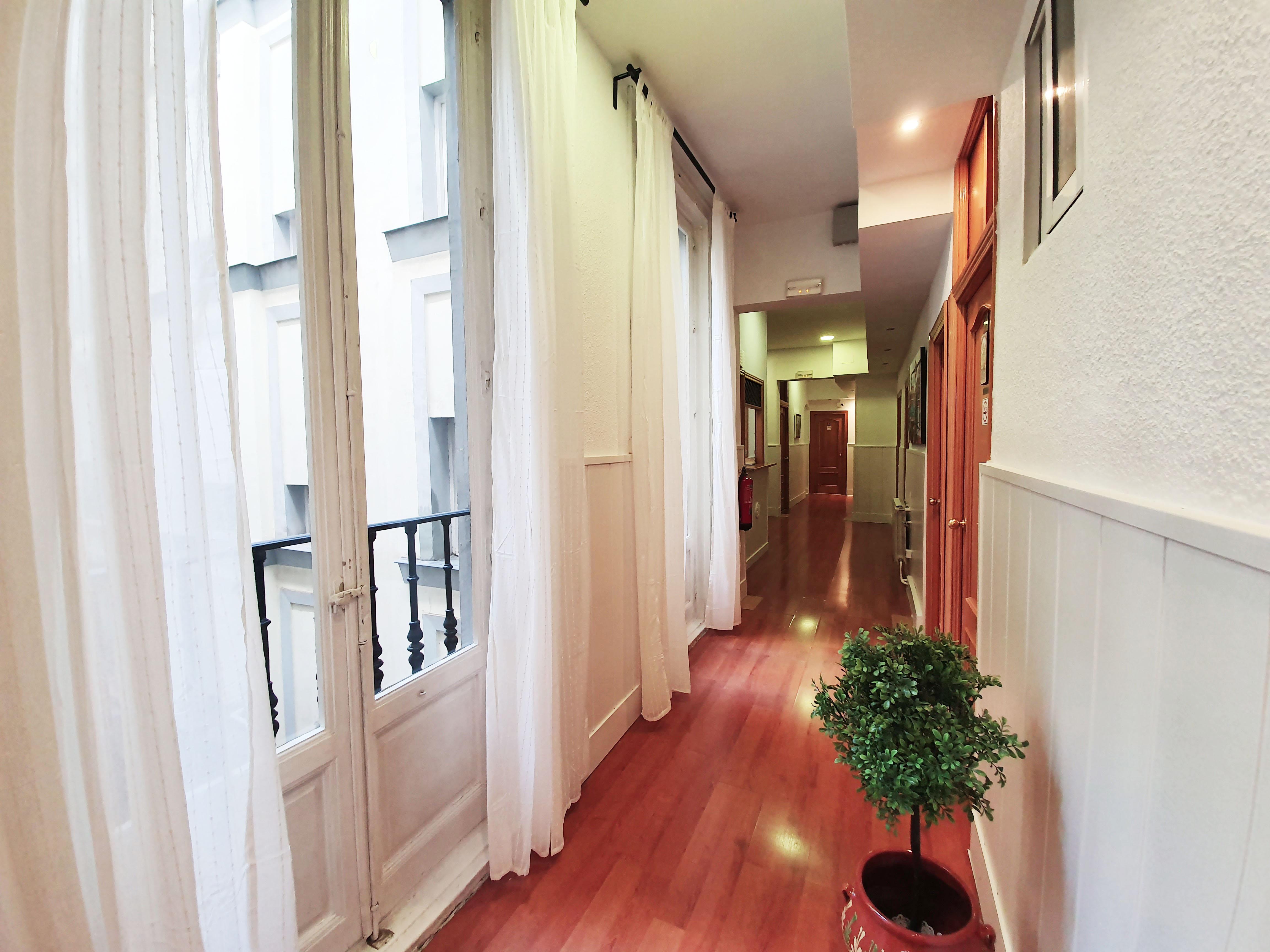 Hostal Alicante Madrid Exterior foto