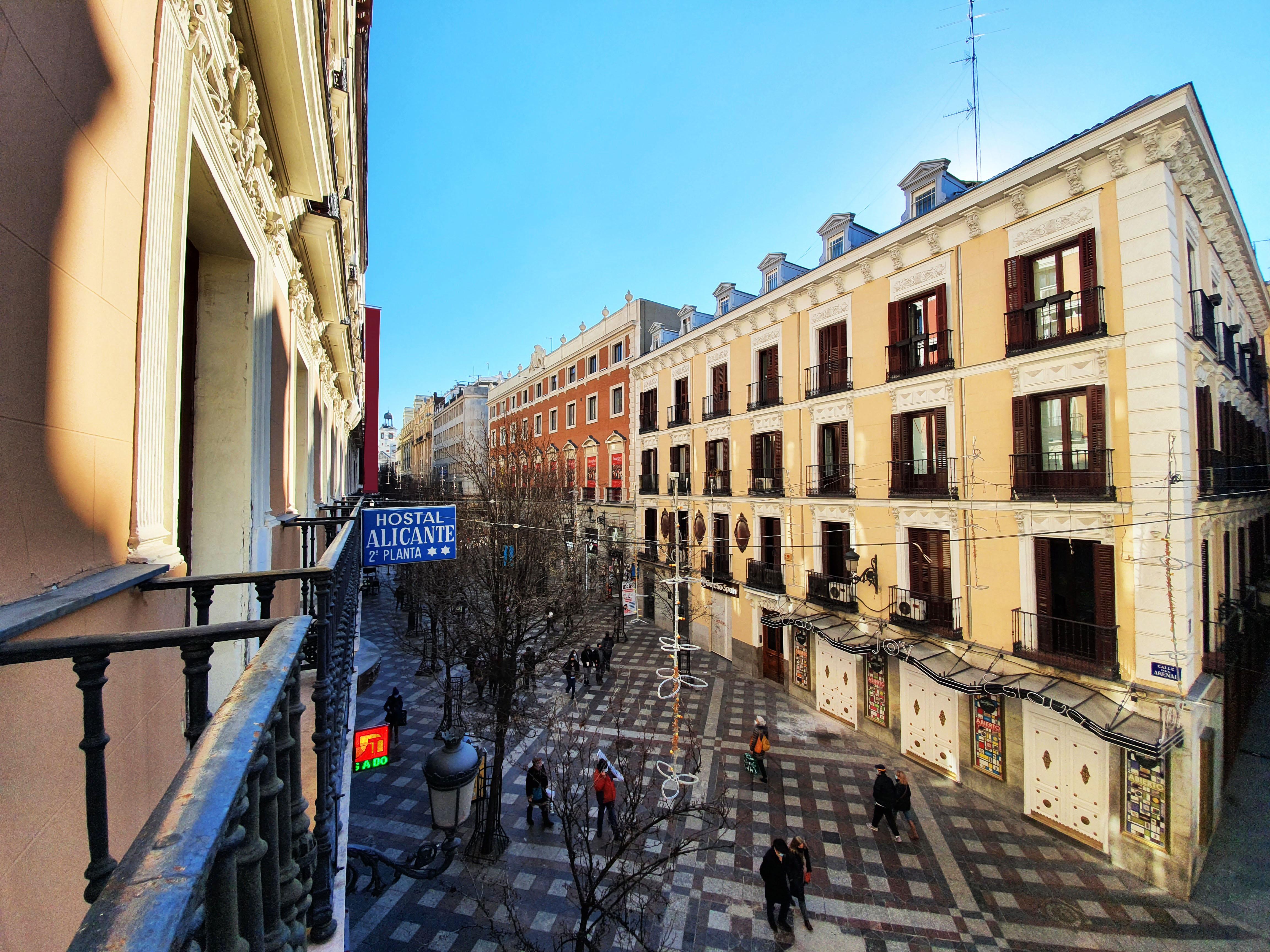 Hostal Alicante Madrid Exterior foto